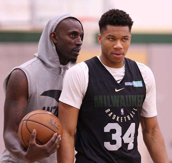 从技术到自 从技术到自