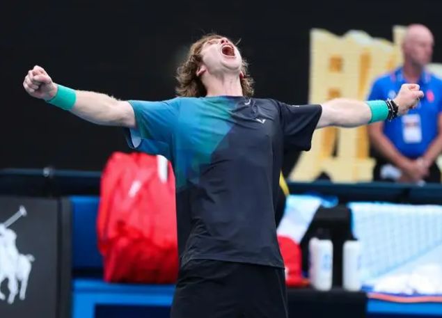 尖的训练团 尖的训练团